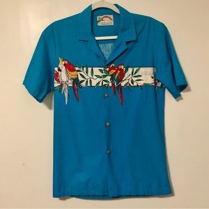 Vintage Paradise Found Parrot Border Print Tropical Hawaiian Button Shirt
